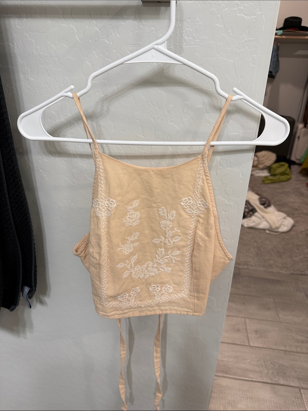 Women’s Peach Embroidered Open Back Crop Cami Top